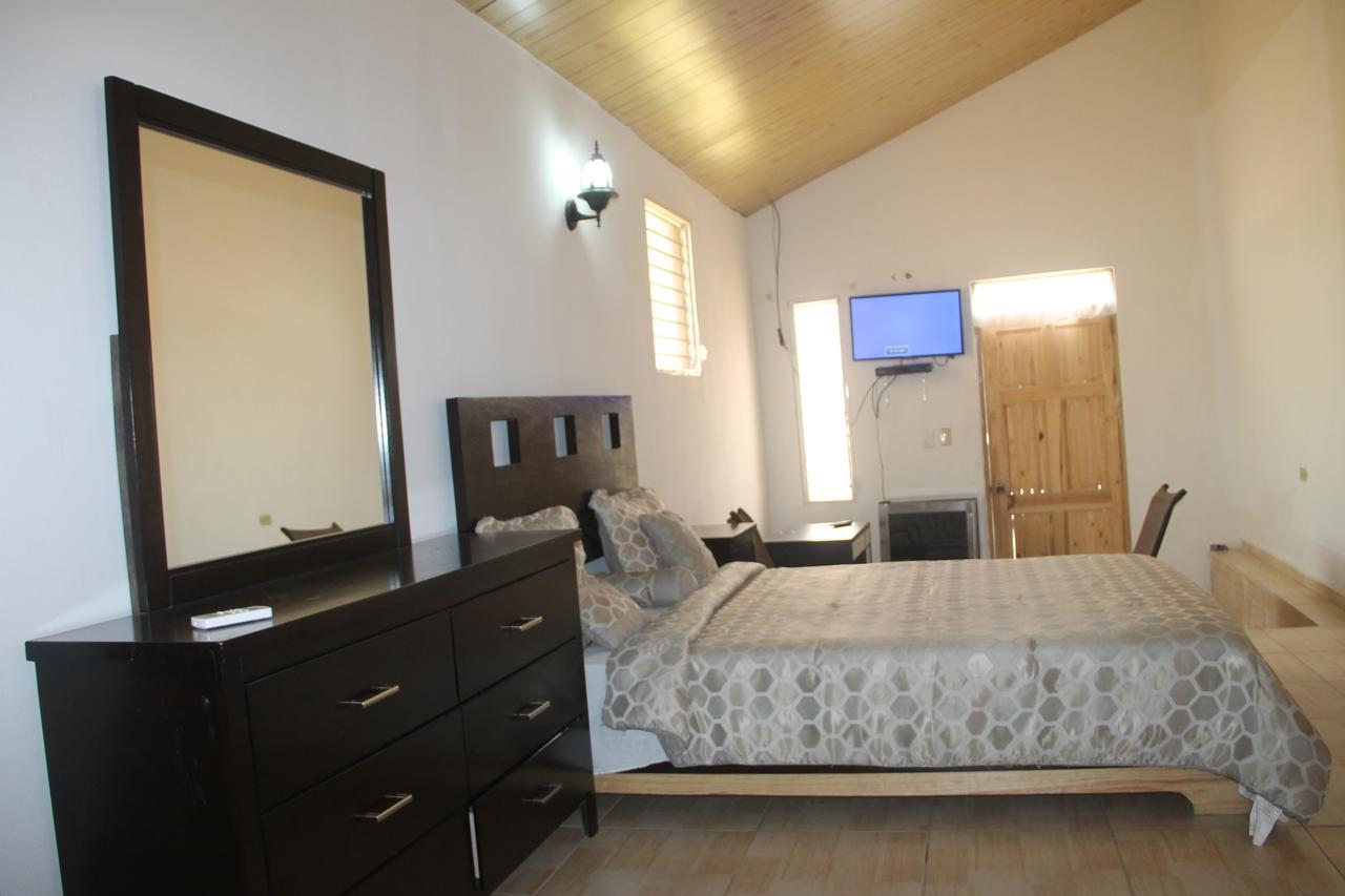 Odivin Hotel Luxury Suite Gonaives Exterior photo